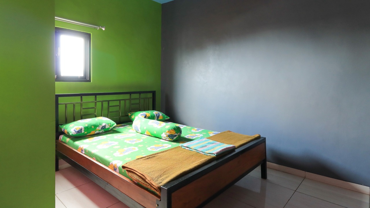 Photo of Bedroom in Tretes