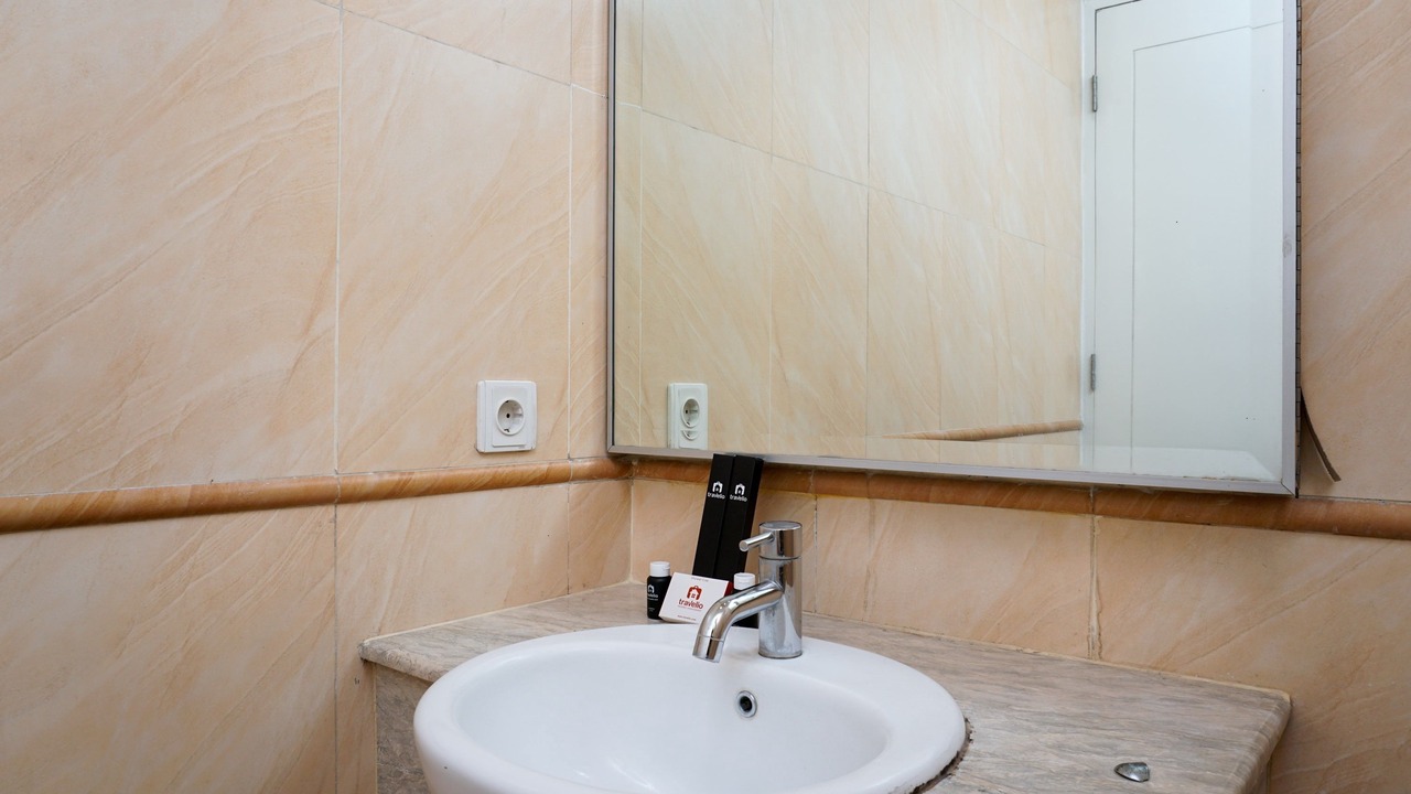 Photo of Bathroom in Senayan