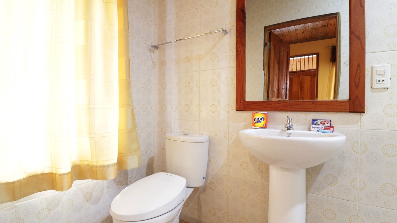 Photo of Bathroom in Ambarita