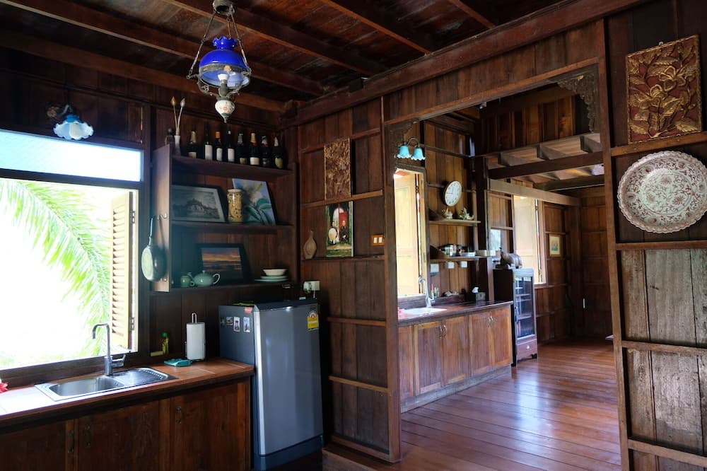 Photo of Kitchen in Nuea Khlong