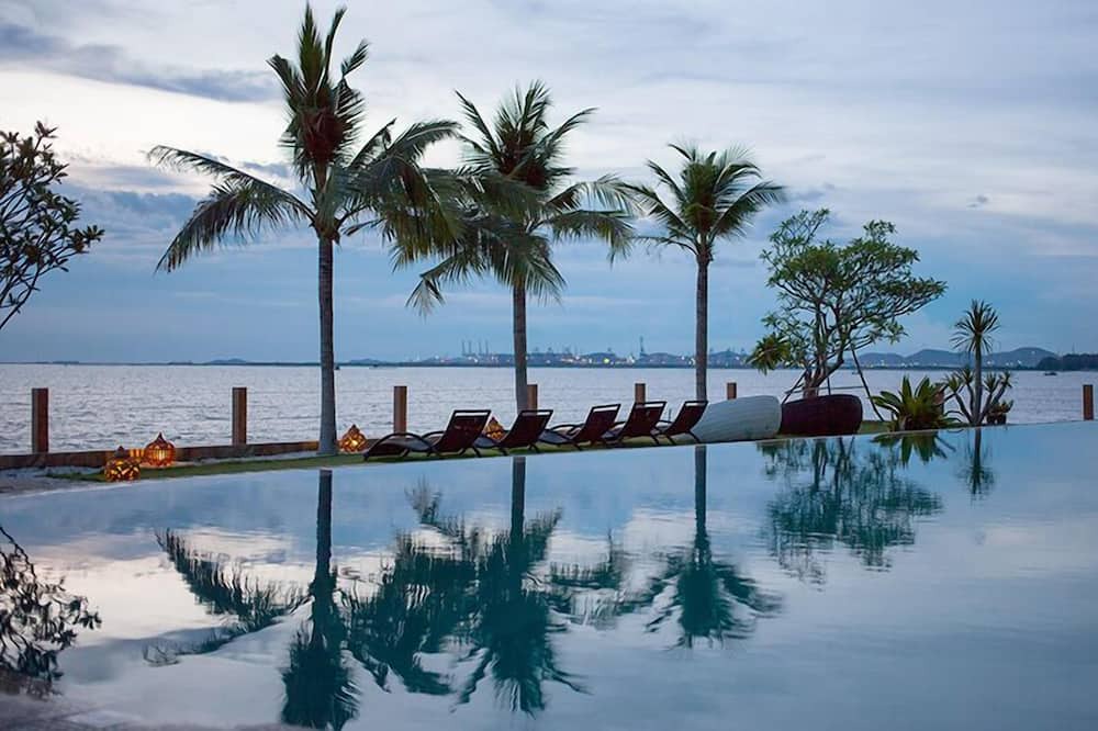 Photo of Outdoor in Bang Lamung