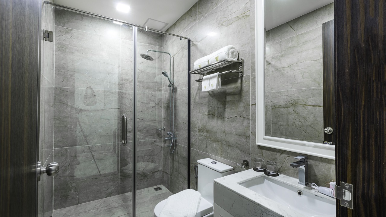 Photo of Bathroom in Chamkar Mon