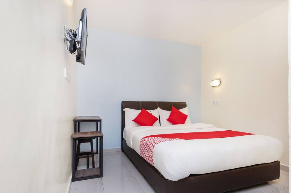 Photo of Bedroom in Setia Tropika