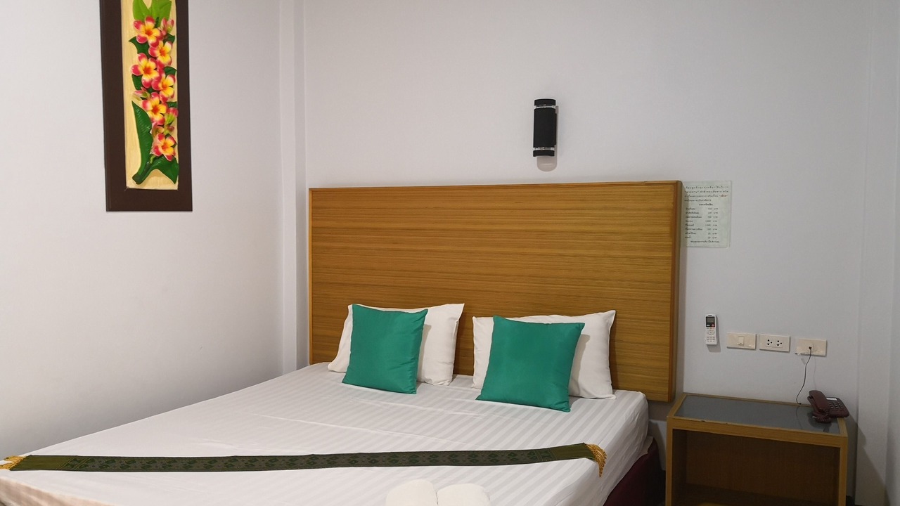 Photo of Bedroom in Maha Rat