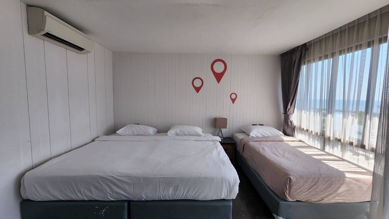 Photo of Bedroom in Laem Phak Bia