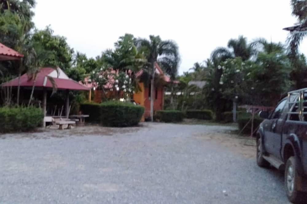 Photo of Outdoor in Sankhaburi