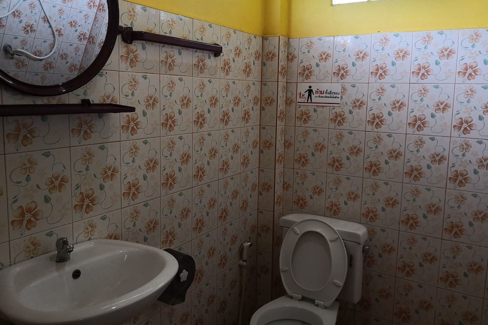 Photo of Bathroom in Sankhaburi