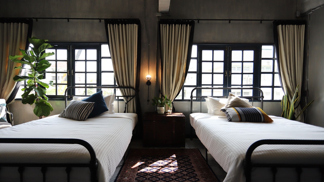 Photo of Bedroom in Samsen Nai