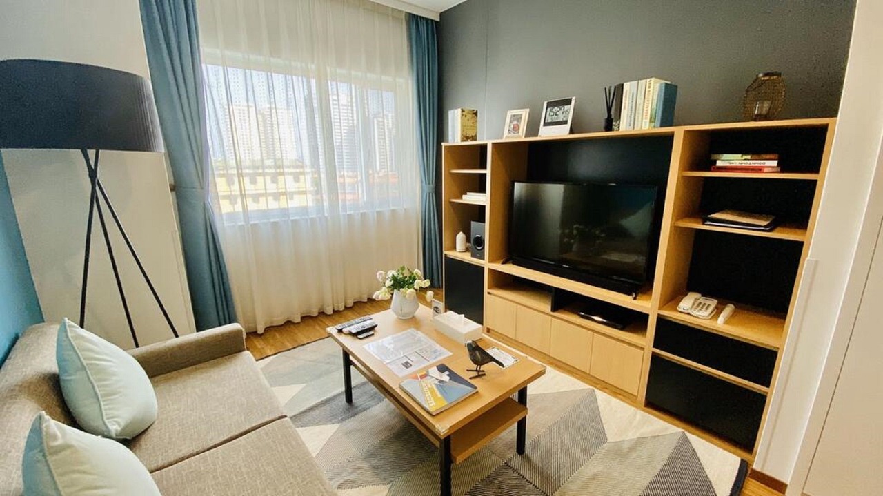 Photo of Bedroom in Trung Hoa Nhan Chinh
