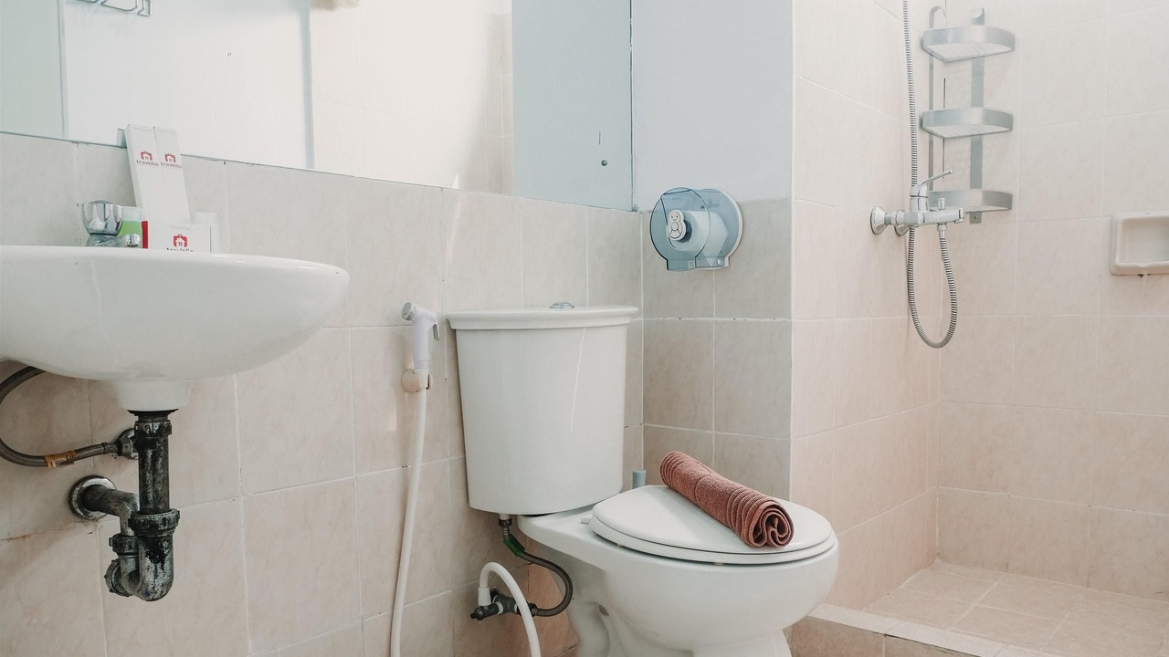 Photo of Bathroom in Chinatown