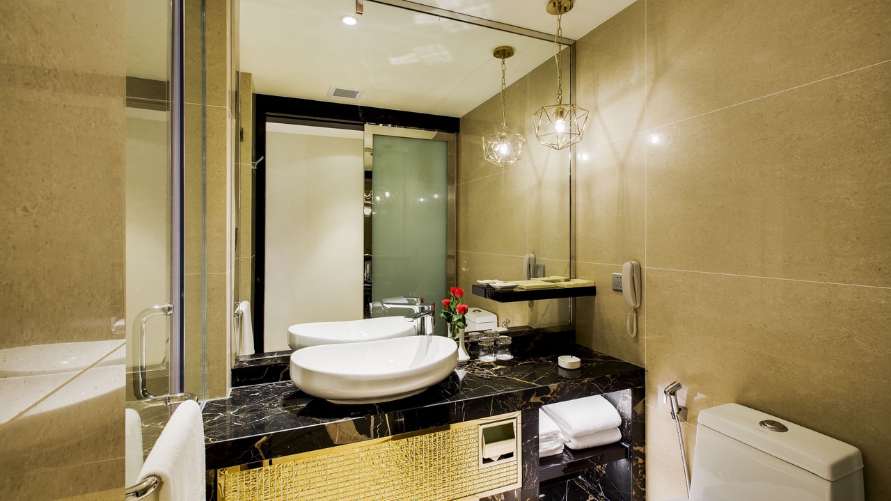 Photo of Bathroom in Chamkar Mon
