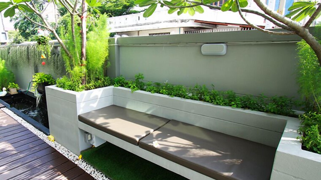 Photo of Patio Balcony in Don Muang