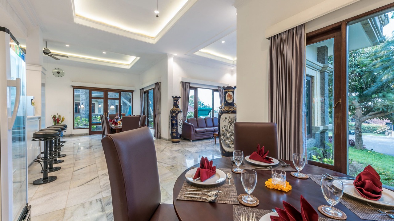 Photo of Bedroom in Mumbul