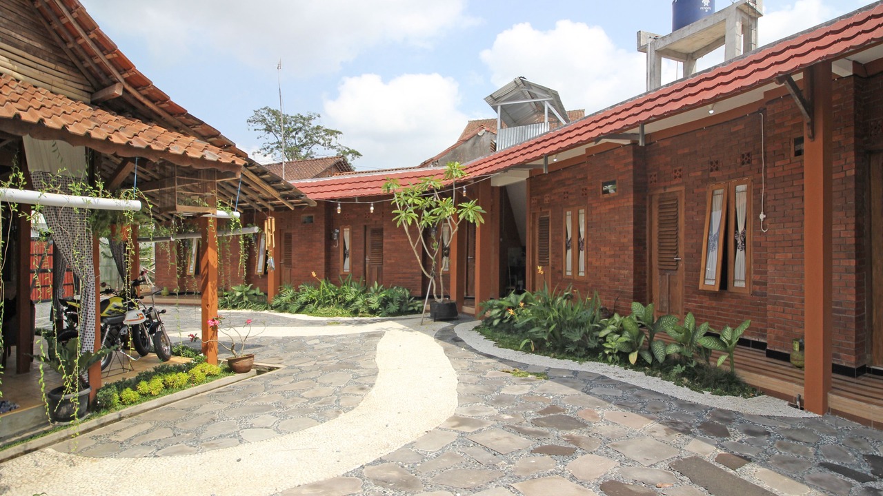 Photo of Outdoor in Mertoyudan