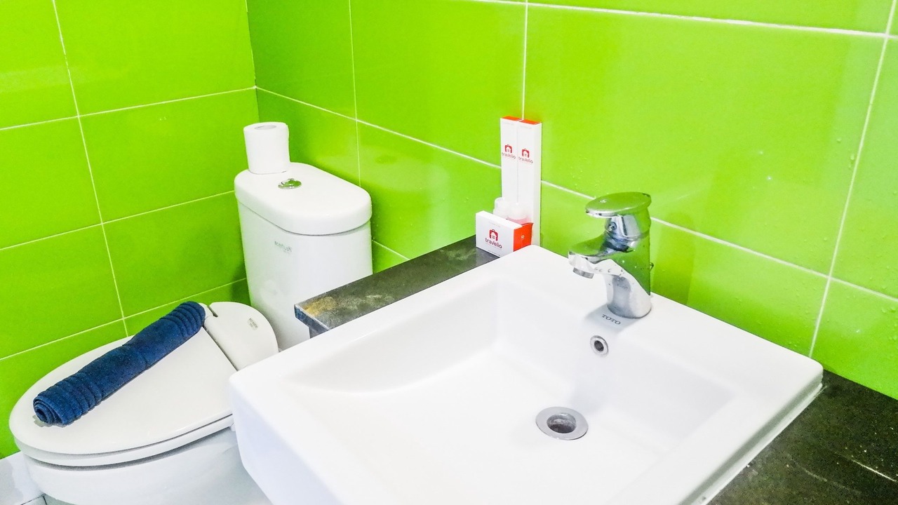 Photo of Bathroom in Siwalankerto