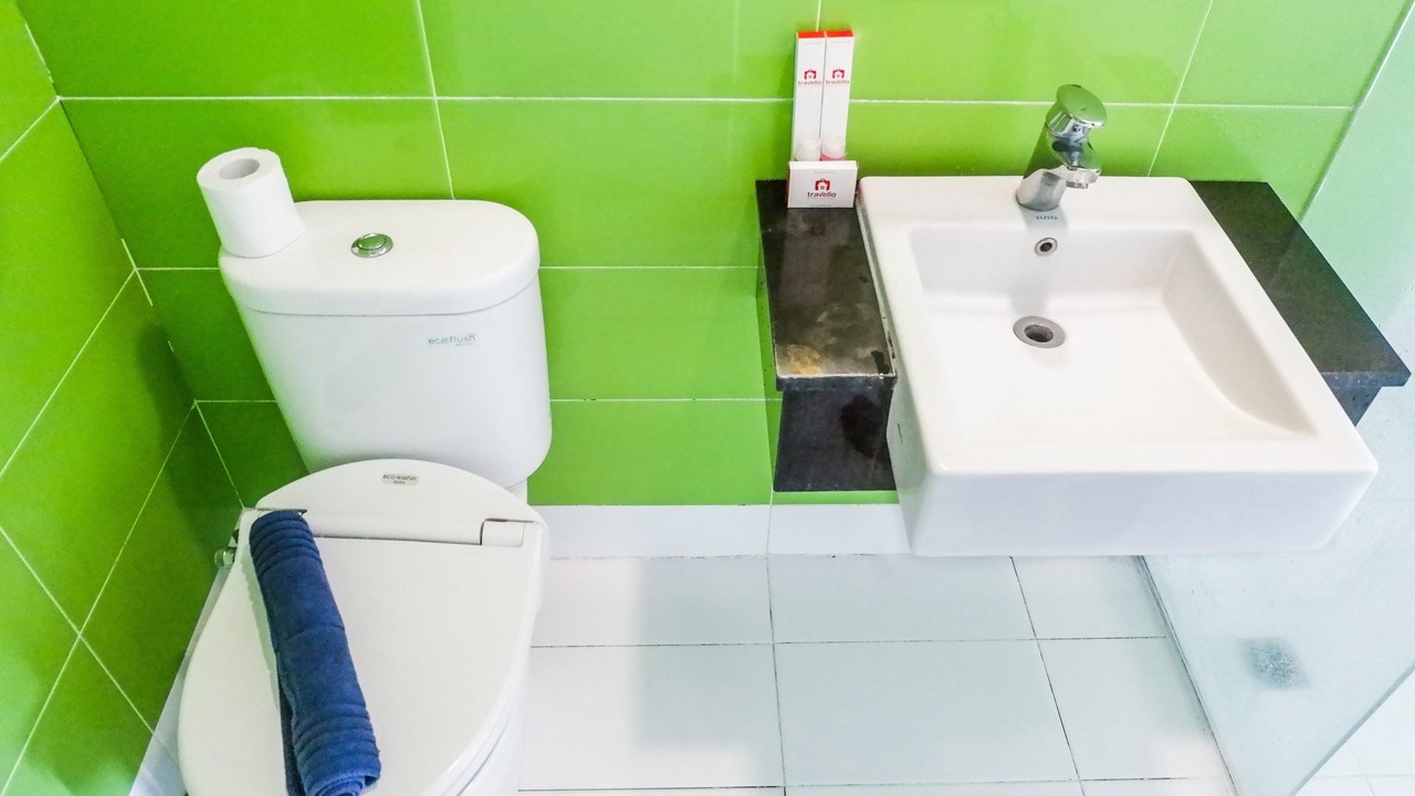 Photo of Bathroom in Siwalankerto