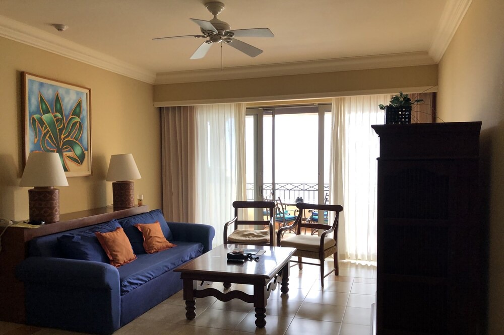 Photo of Livingroom in Paraiso Escondido