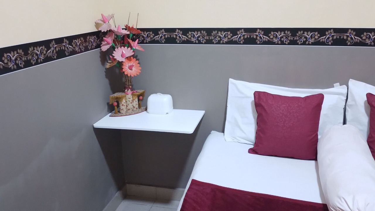 Photo of Bedroom in Kalipuro