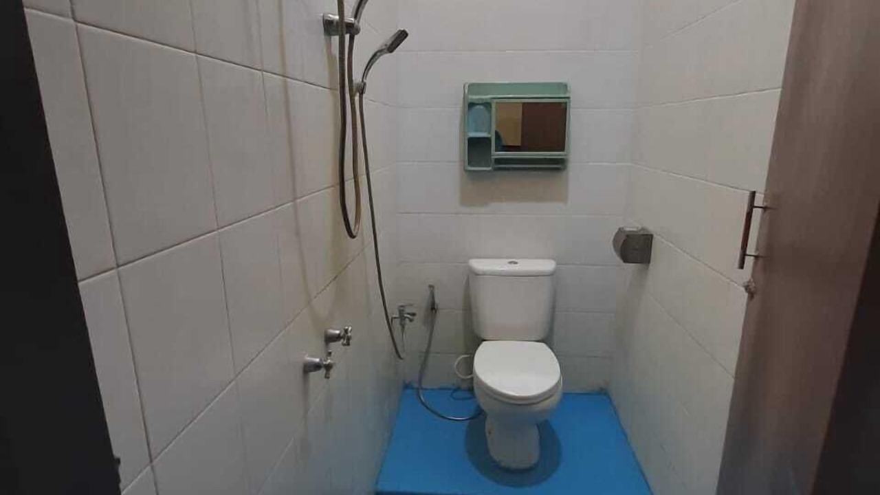 Photo of Bathroom in Kalipuro