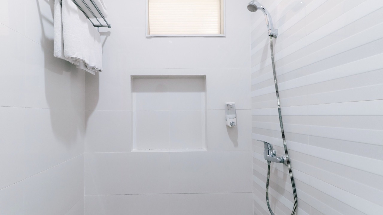 Photo of Bathroom in Surabaya