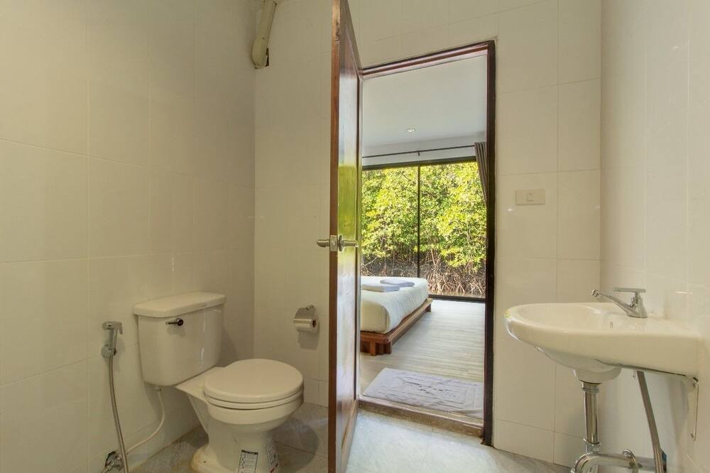 Photo of Bathroom in Ko Kood