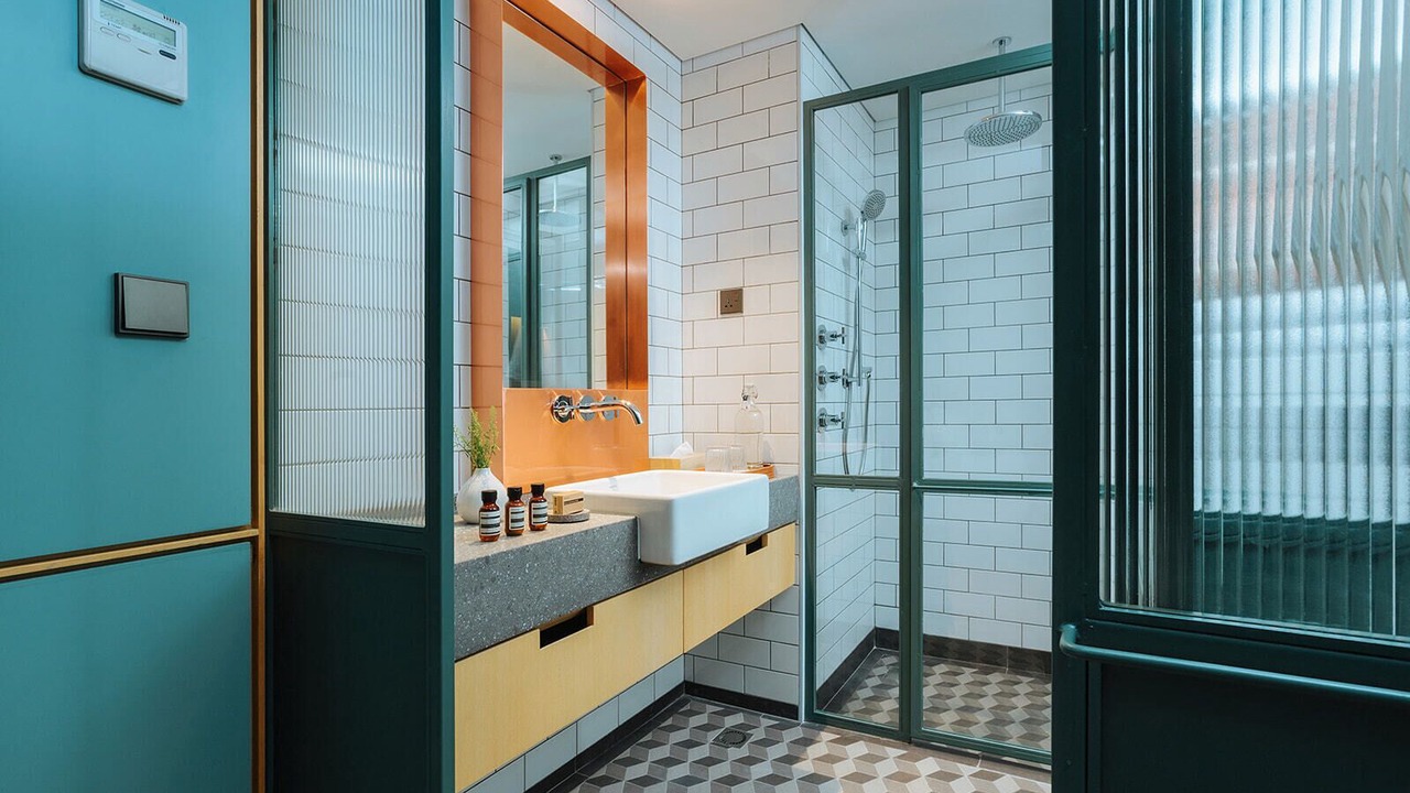 Photo of Bathroom in Imbi