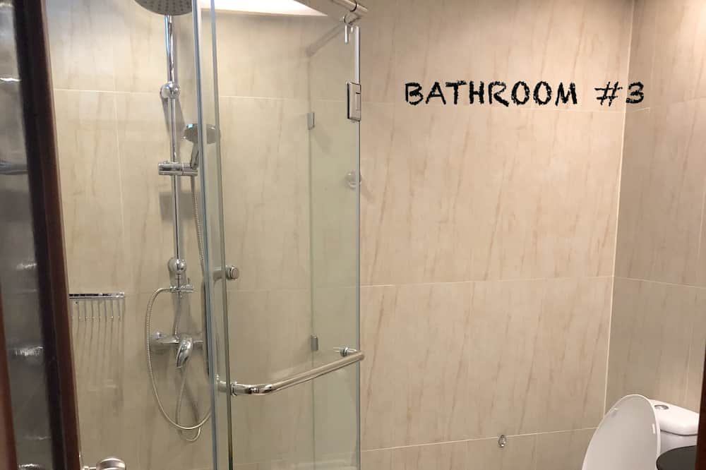 Photo of Bathroom in Nana