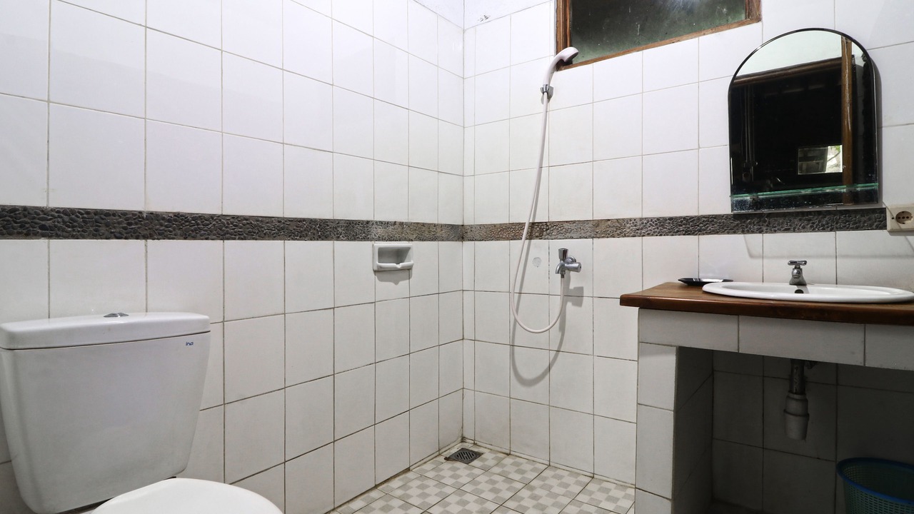 Photo of Bathroom in Purbayani