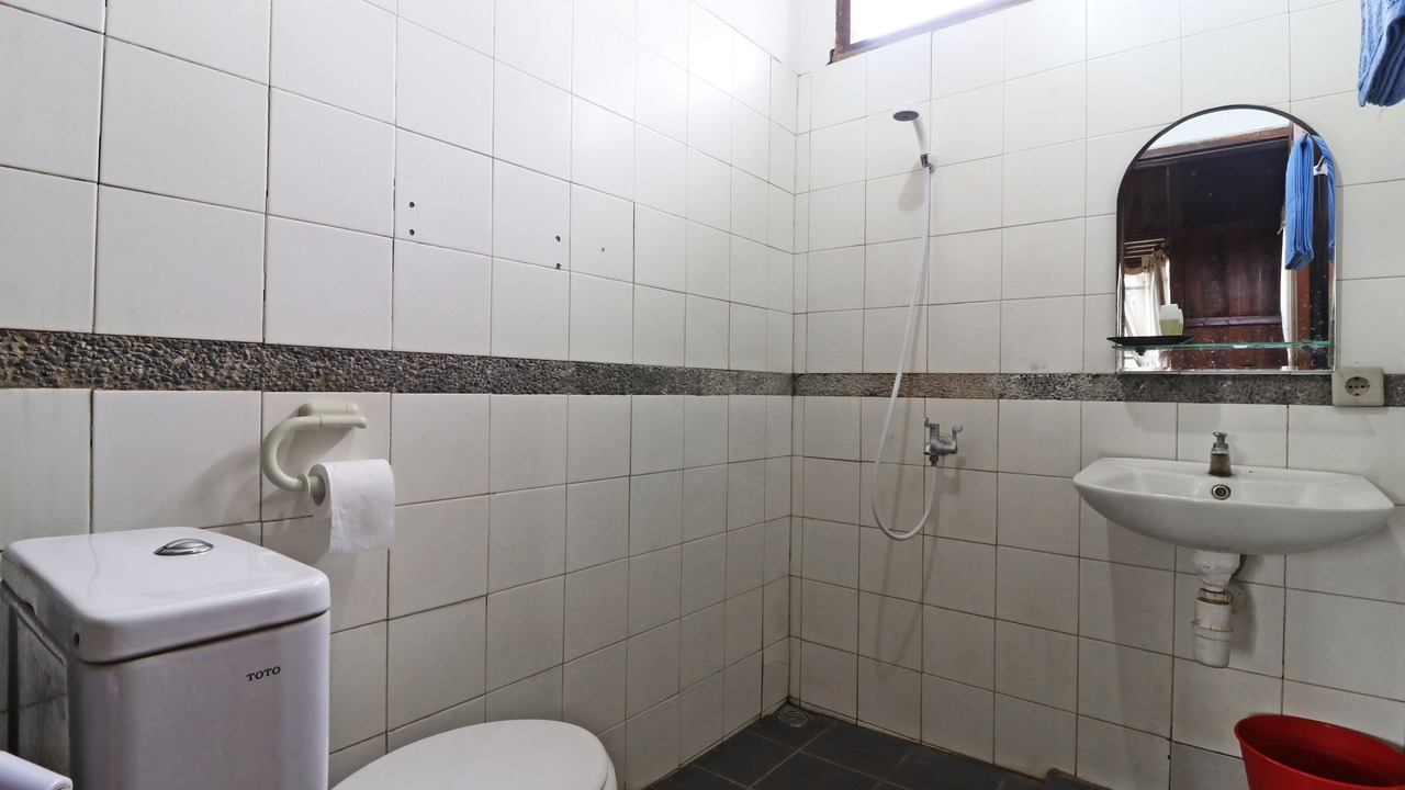 Photo of Bathroom in Purbayani
