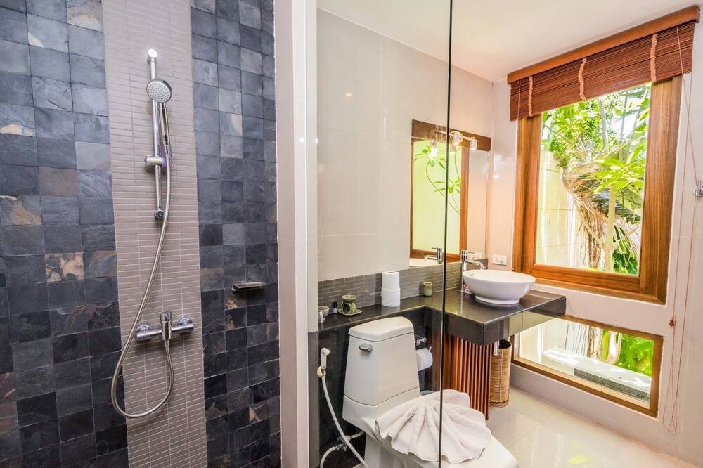 Photo of Bathroom in Choeng Mon