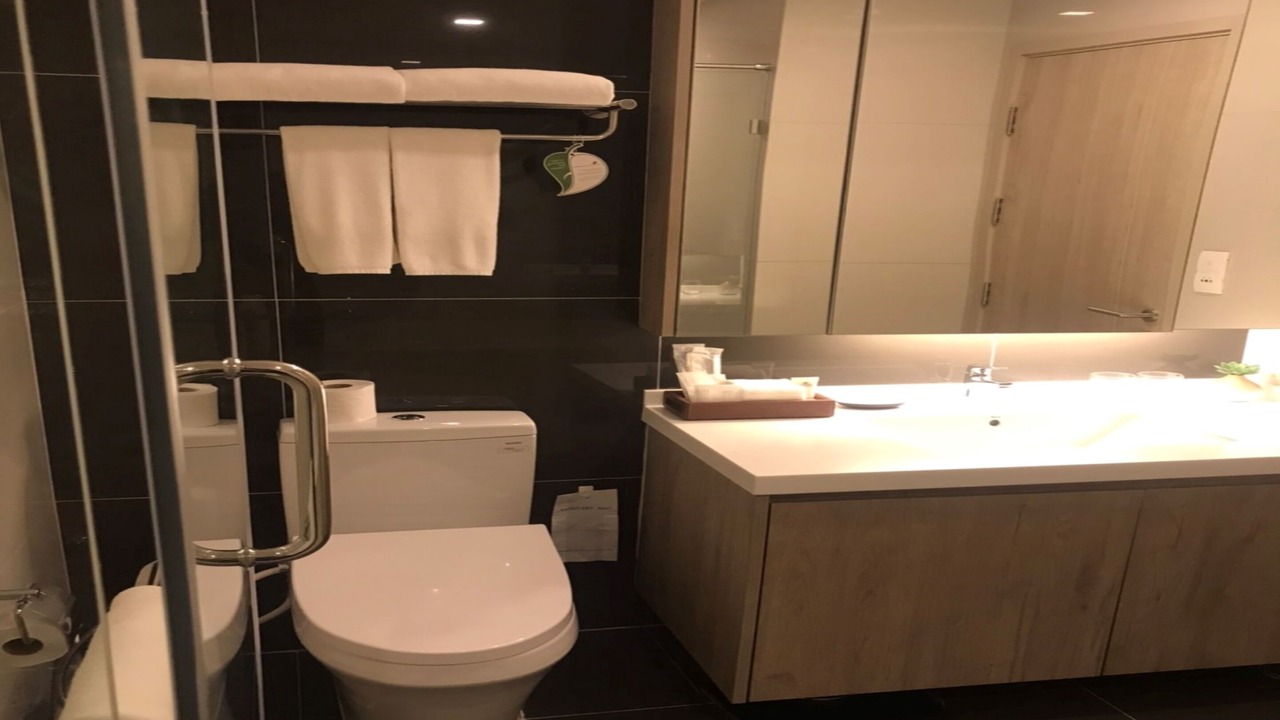 Photo of Bathroom in Tha Thaewawong