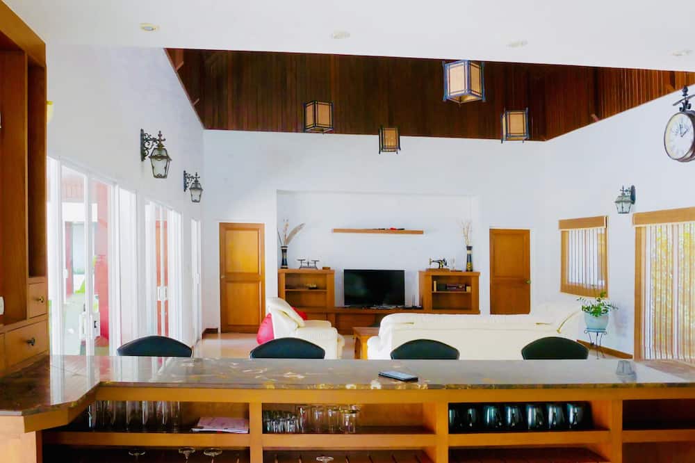 Photo of Livingroom in Nong Prue