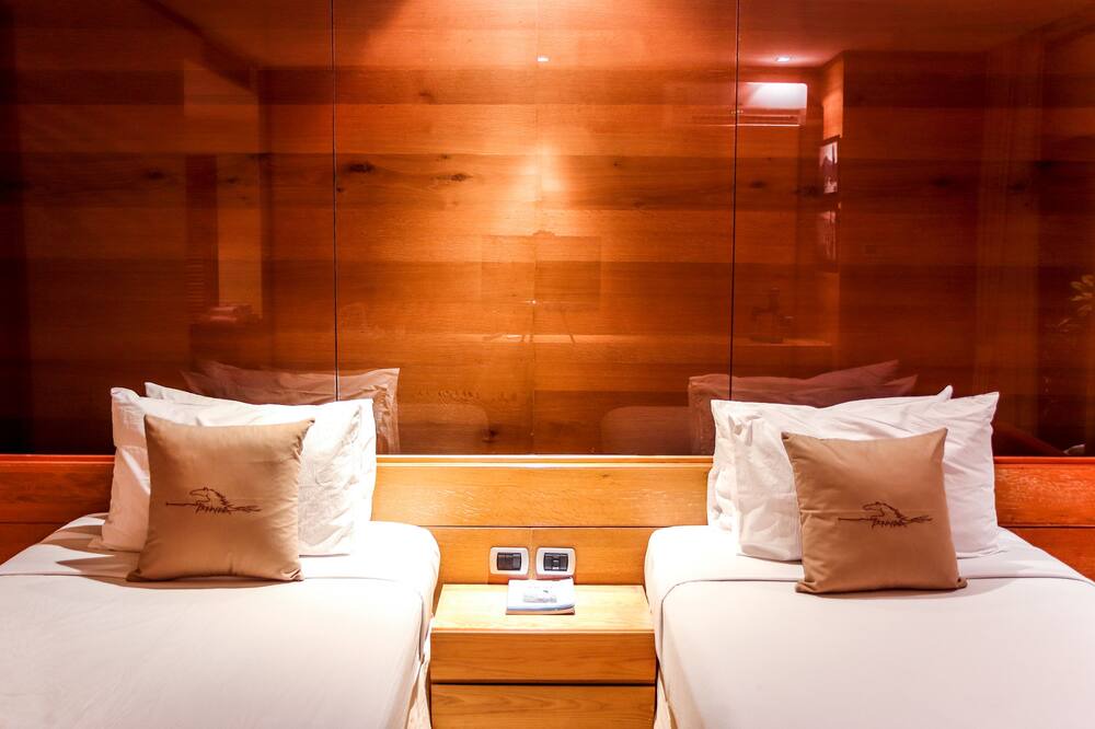 Photo of Bedroom in Khanong Phra