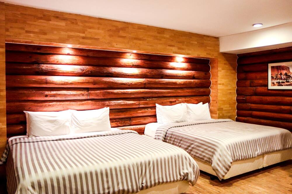 Photo of Bedroom in Khanong Phra
