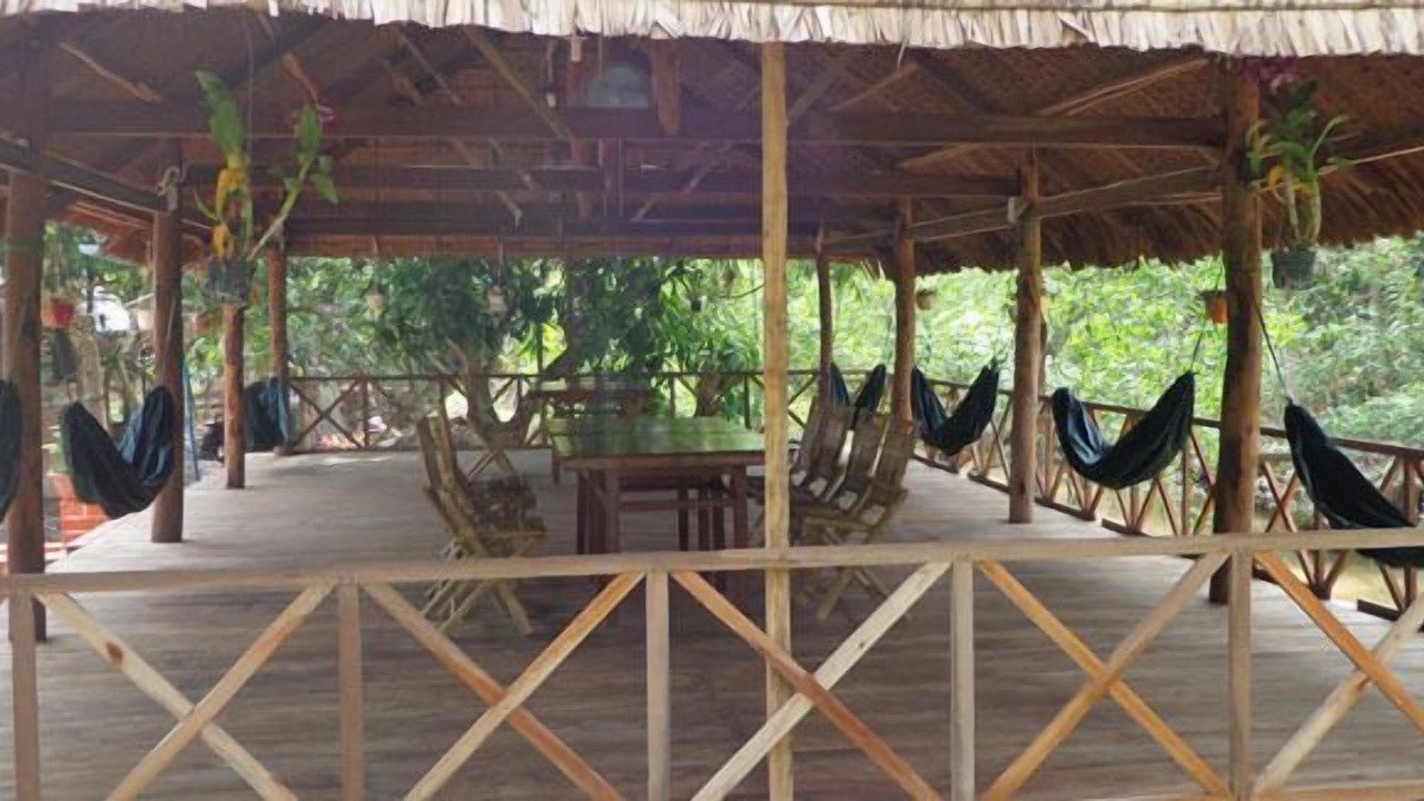 Photo of Others in Long Ho