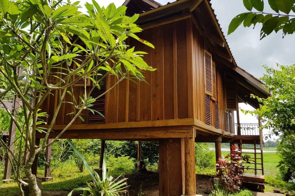 Photo of Outdoor in Pathouphone