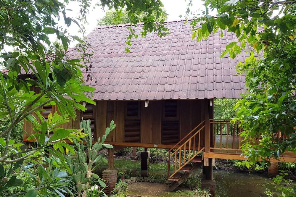 Photo of Outdoor in Pathouphone
