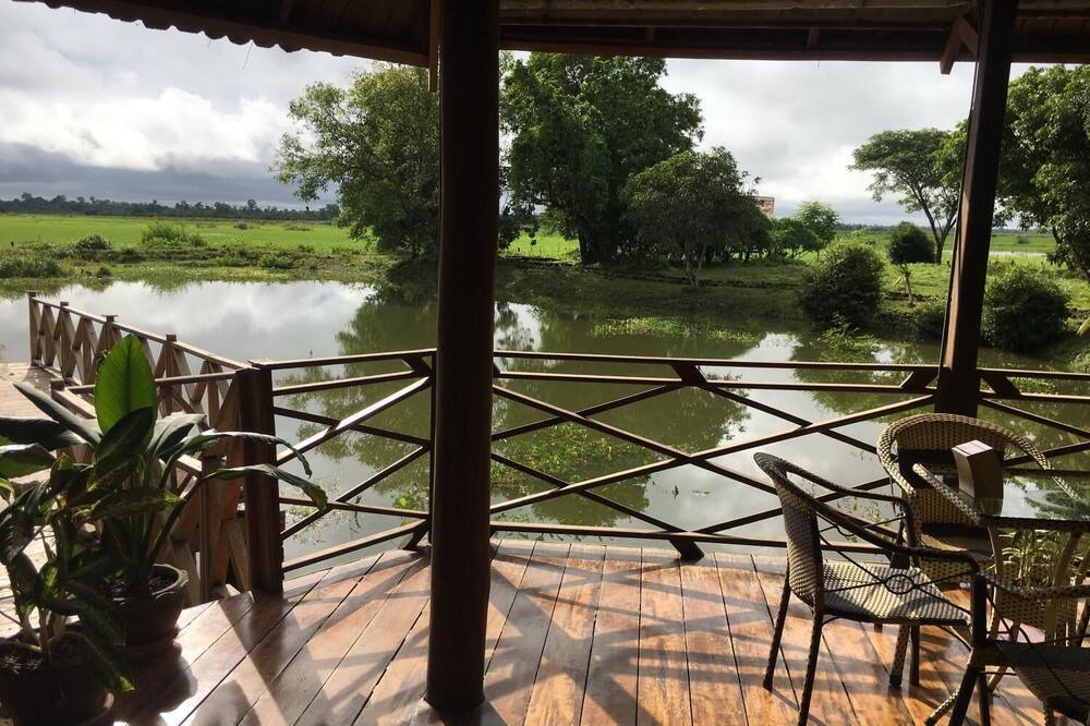 Photo of Patio Balcony in Pathouphone