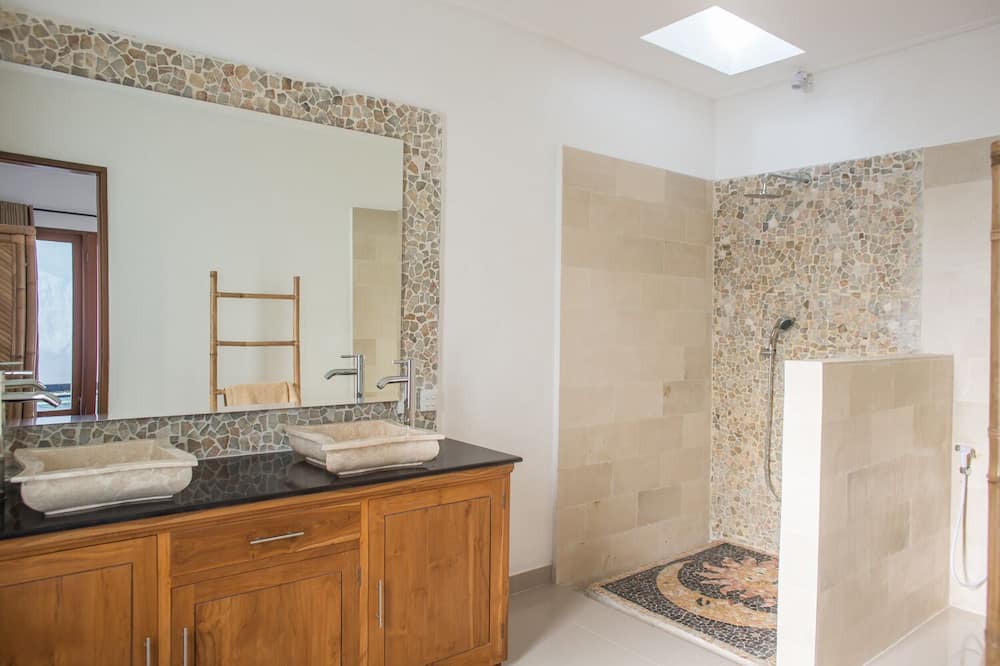Photo of Bathroom in Banjar Semer