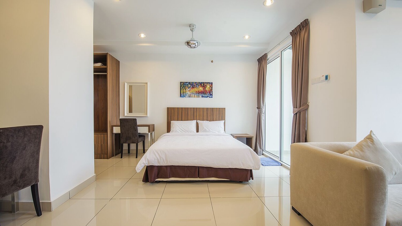Photo of Bedroom in Downtown George Town