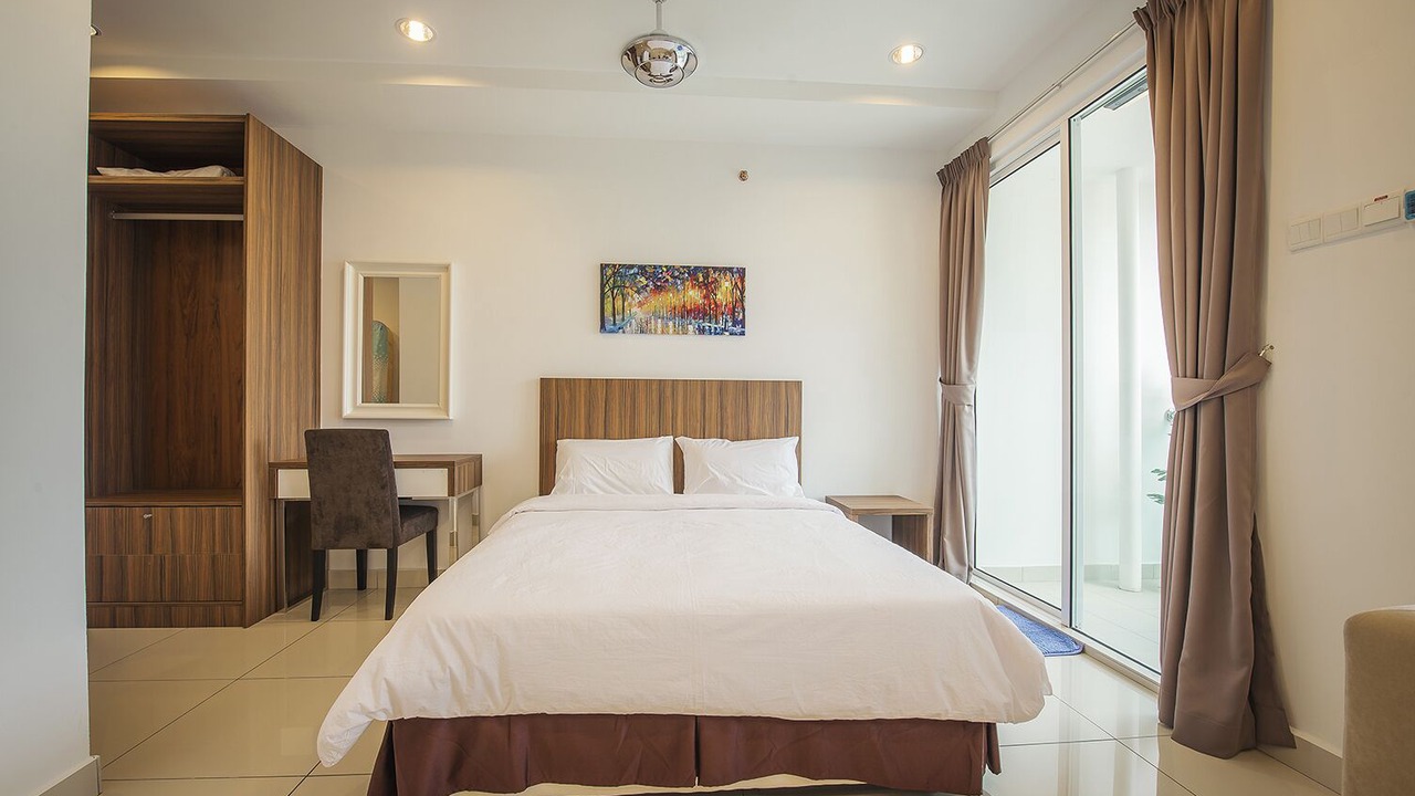 Photo of Bedroom in Downtown George Town