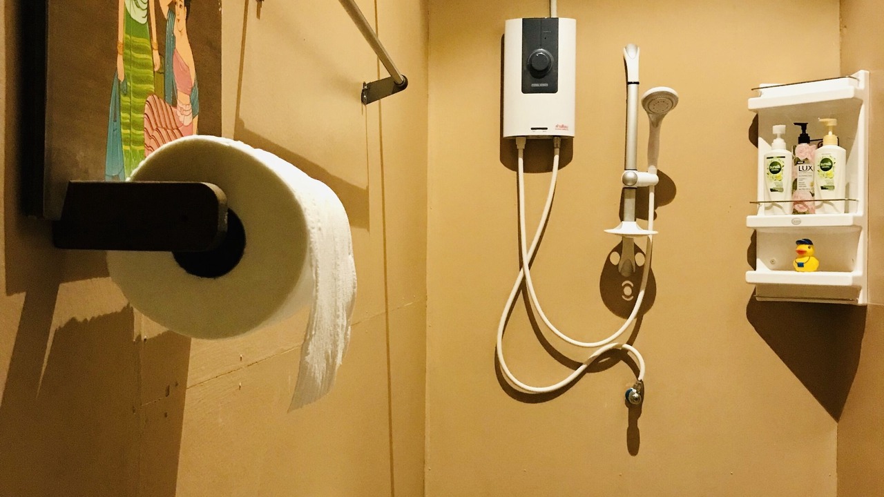 Photo of Bathroom in Damnoen Saduak