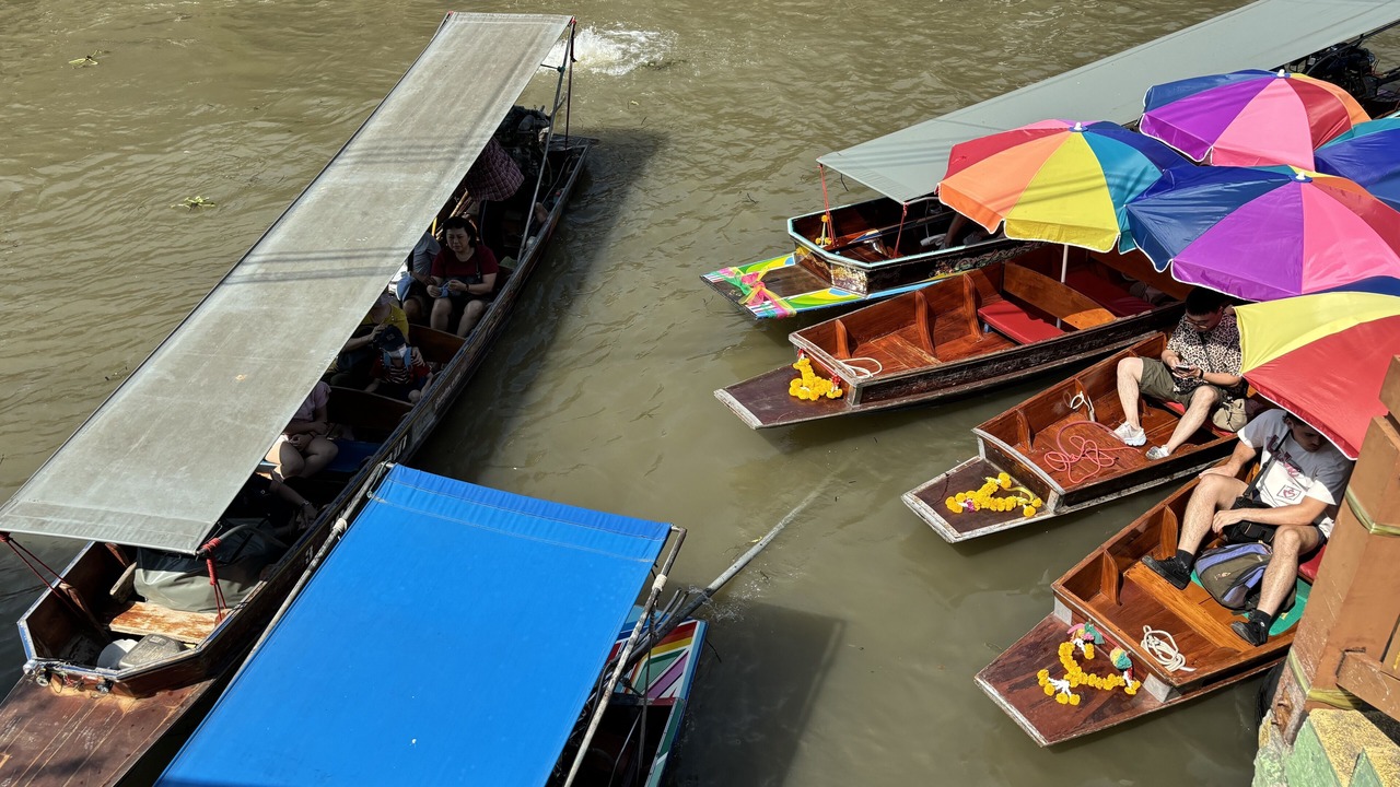 Photo of Others in Damnoen Saduak