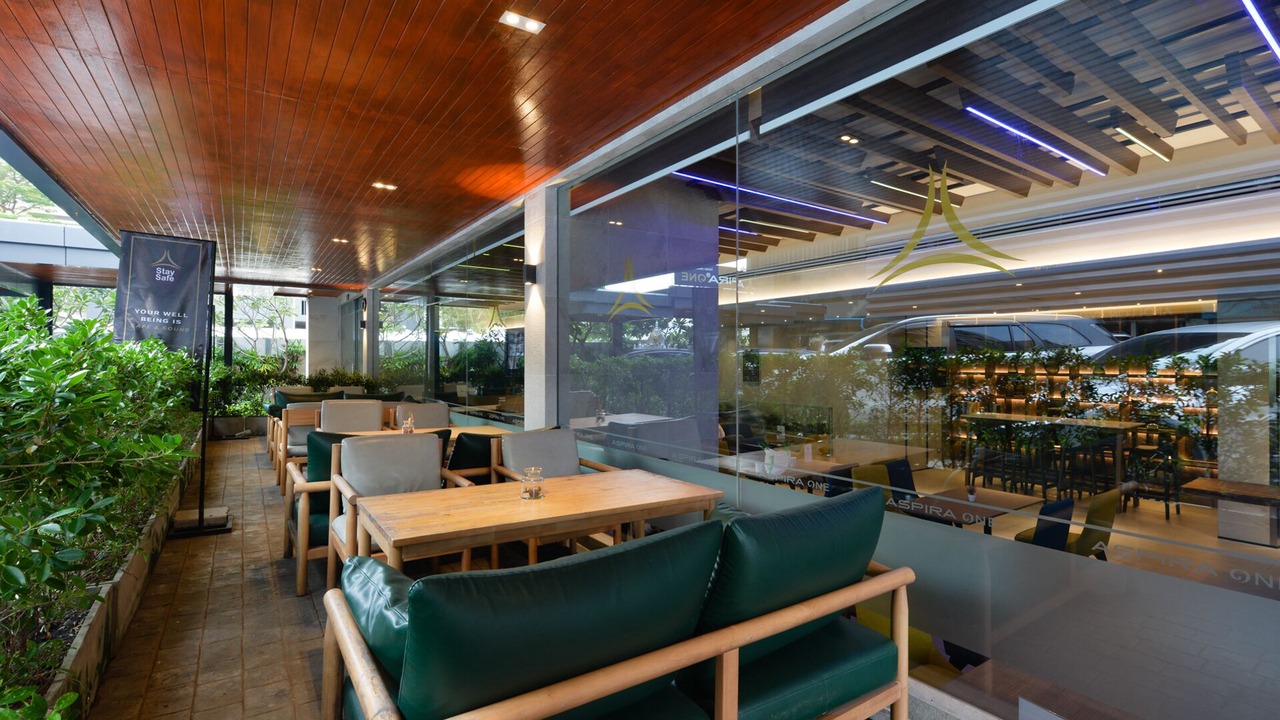 Photo of Outdoor in Samsen Nok