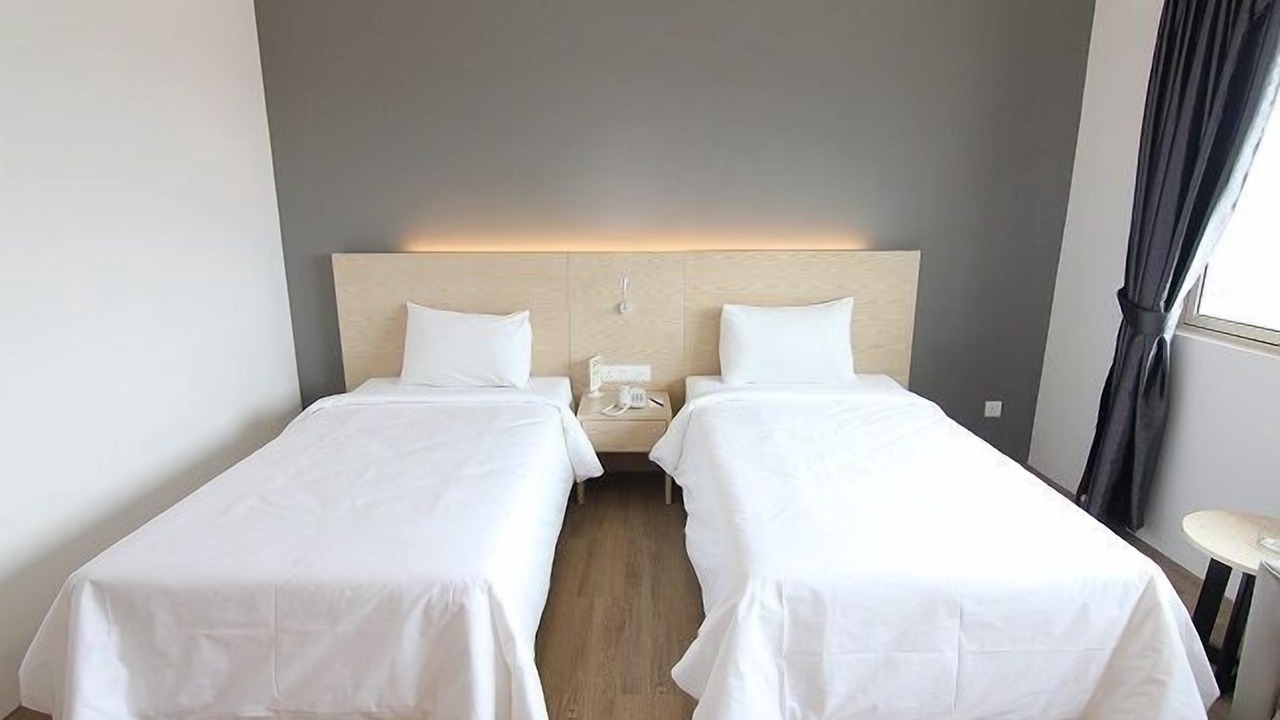 Photo of Bedroom in Pegawai