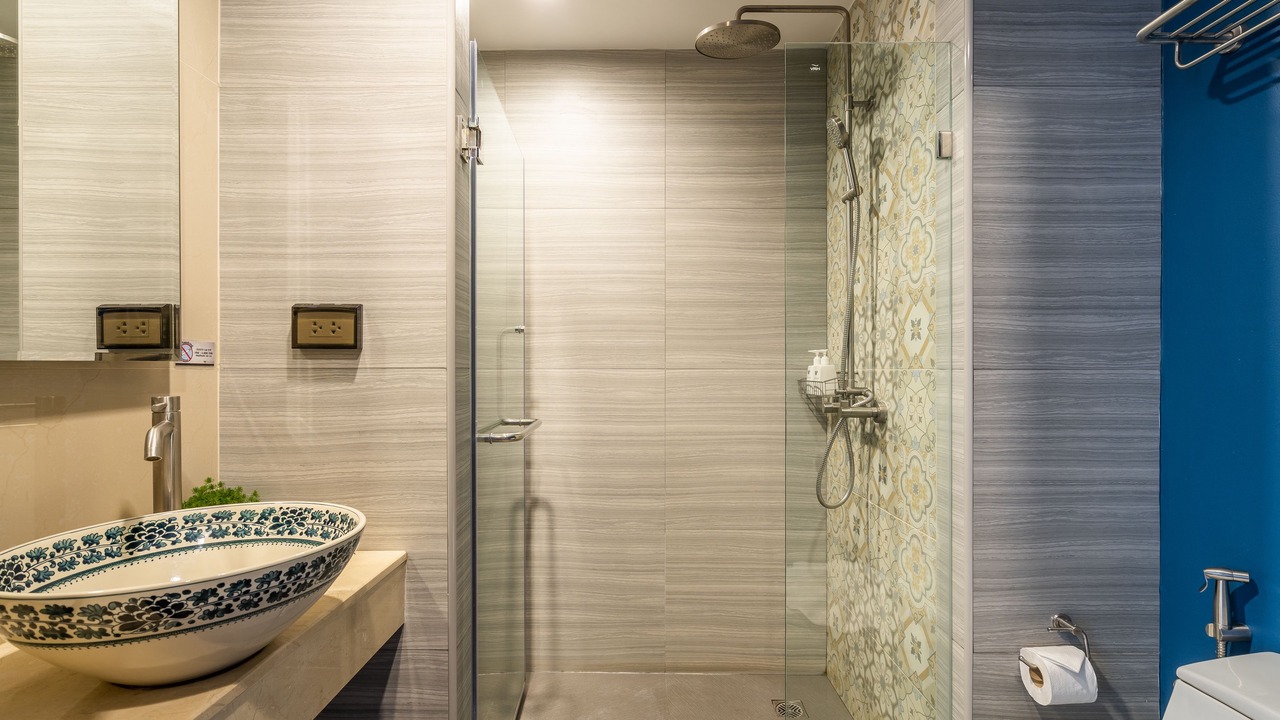Photo of Bathroom in Bang Lamphu Lang