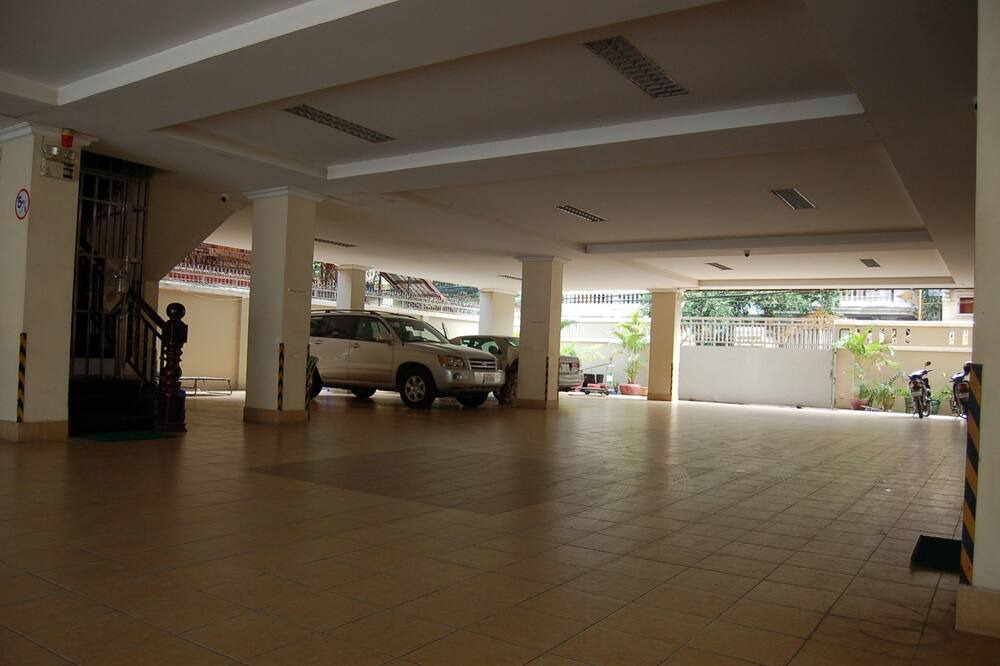 Photo of Others in Prampir Makara