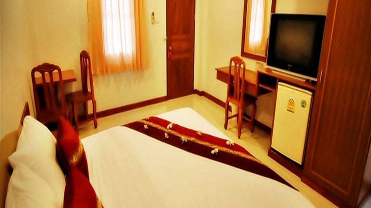 Photo of Bedroom in Saen Suk