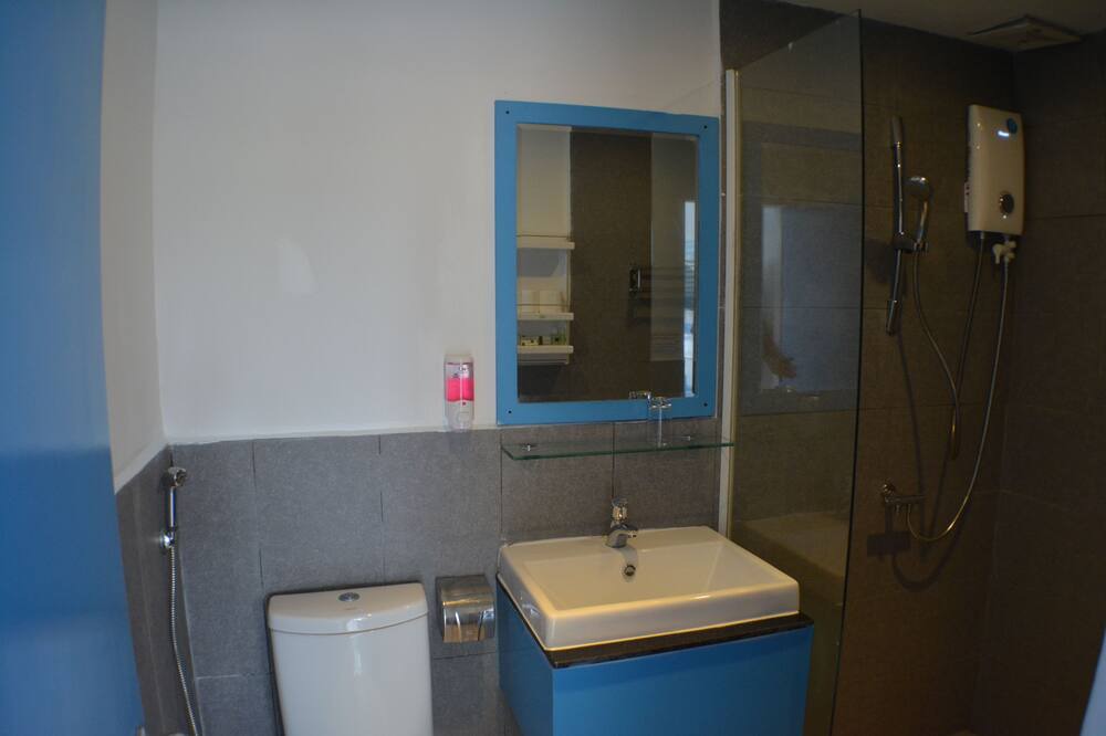 Photo of Bathroom in Koh Rong Sanloem