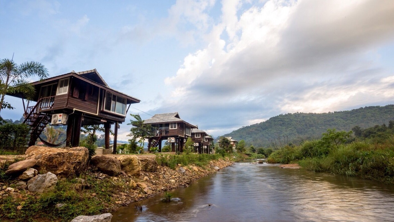 Photo of Bedroom in Mae Kon
